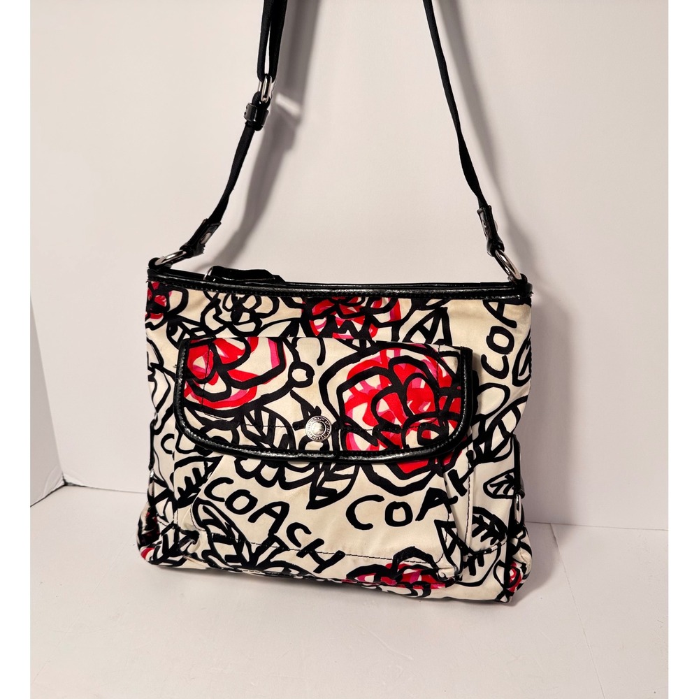 Coach Poppy‎ Y2K era Graffiti Floral Crossbody black Red Cream Satin Patent Trim